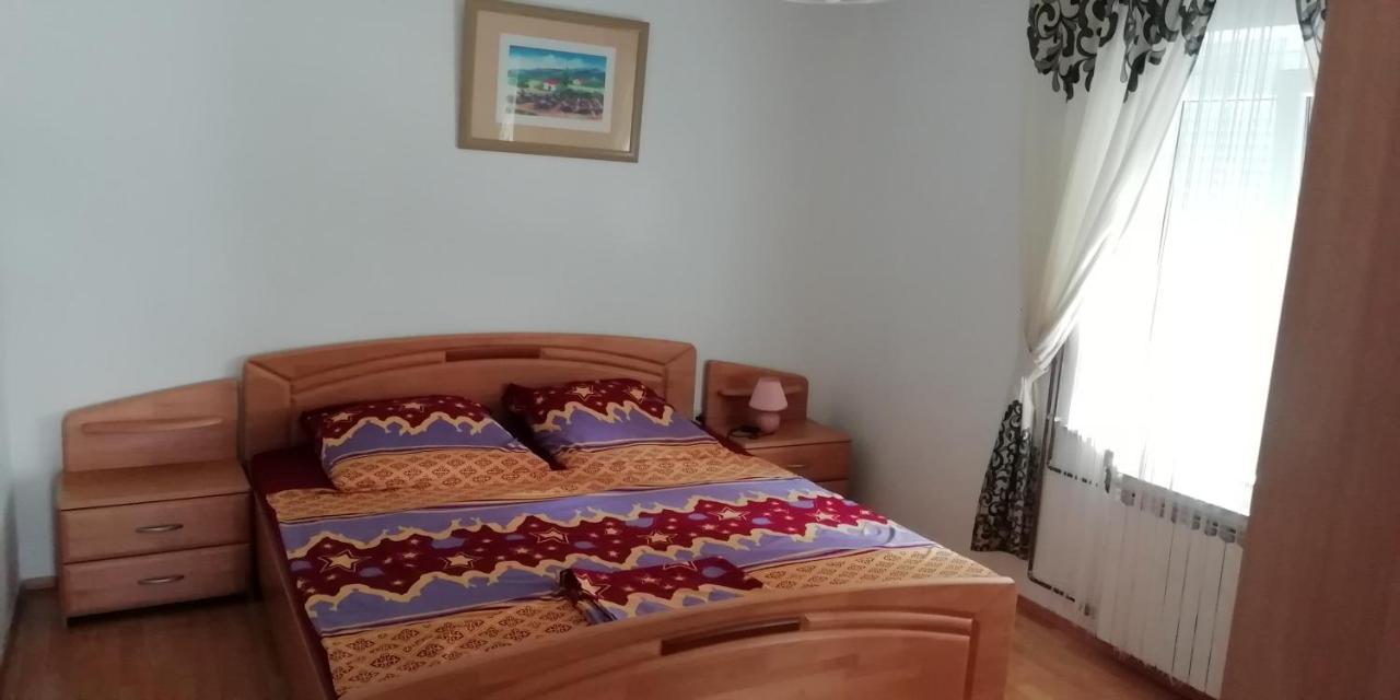 Apartmani Kod Rade Pakoštane Dış mekan fotoğraf