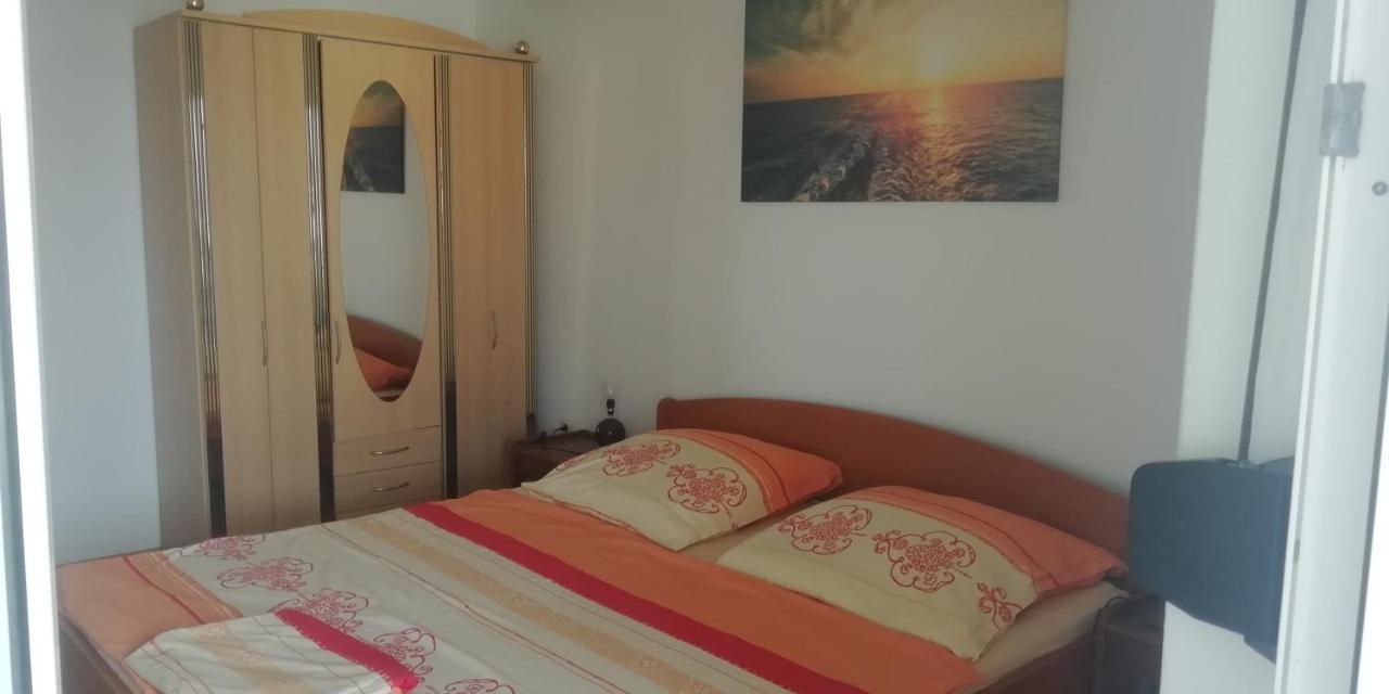 Apartmani Kod Rade Pakoštane Dış mekan fotoğraf