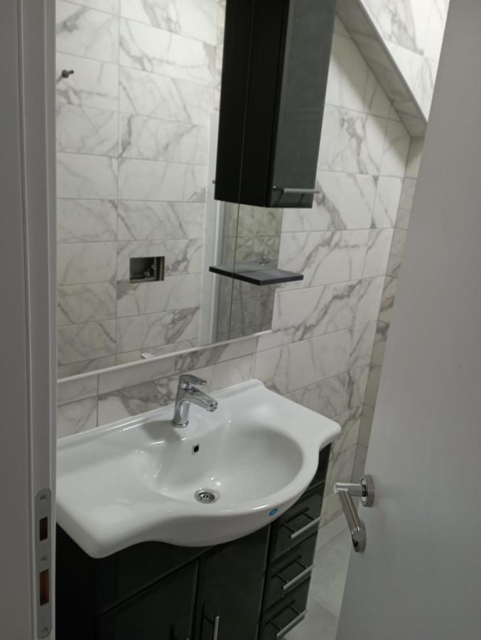 Apartmani Kod Rade Pakoštane Dış mekan fotoğraf