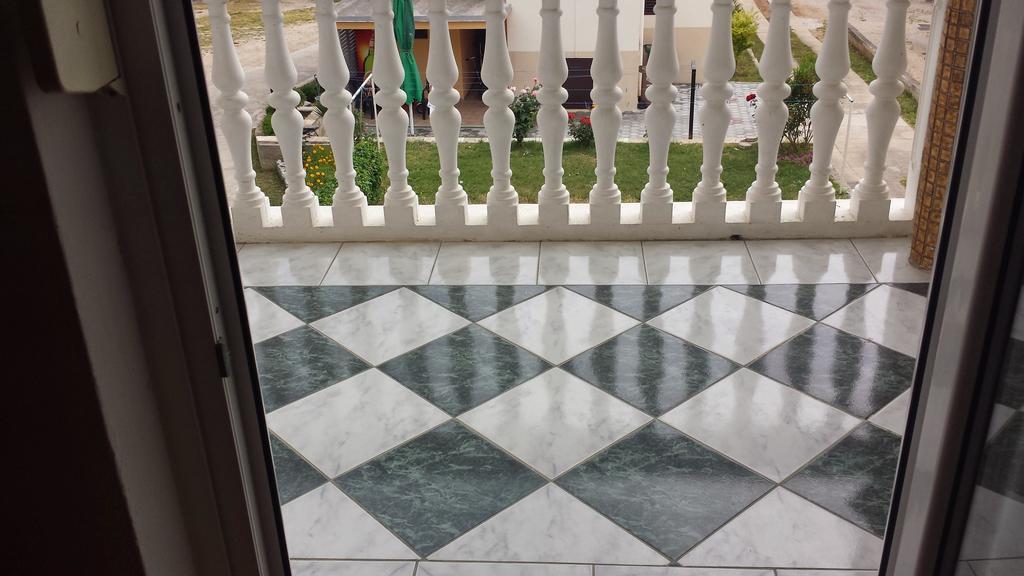 Apartmani Kod Rade Pakoštane Dış mekan fotoğraf