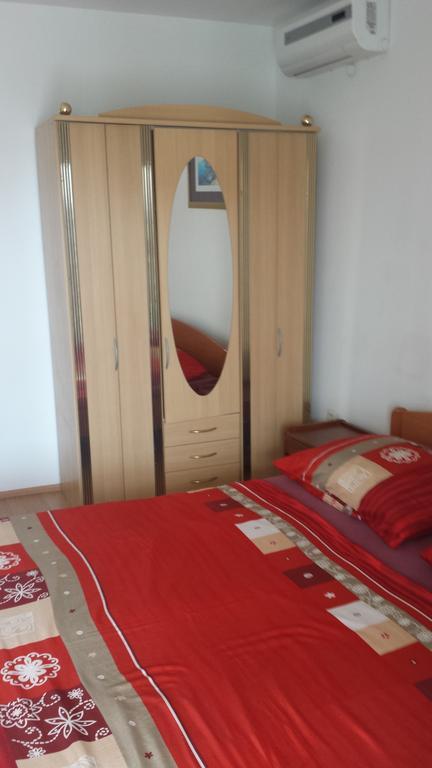 Apartmani Kod Rade Pakoštane Dış mekan fotoğraf